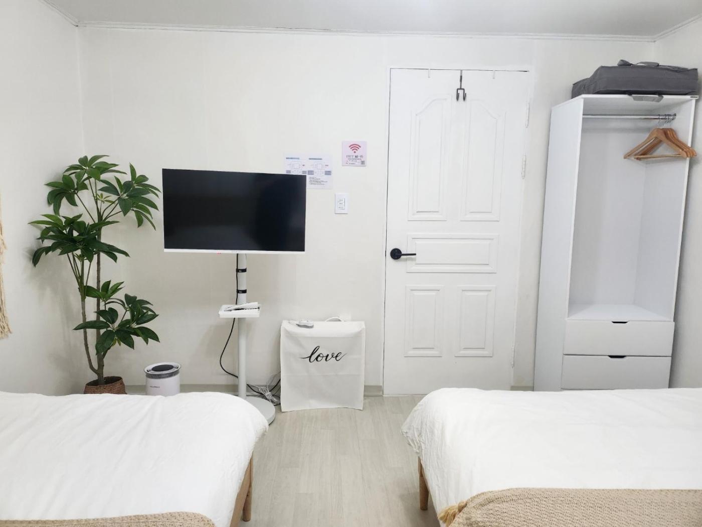 Laon House-new Seokchon Station 7min,jamsil Lotte World,olympic Park Kspo-dome * Seoul